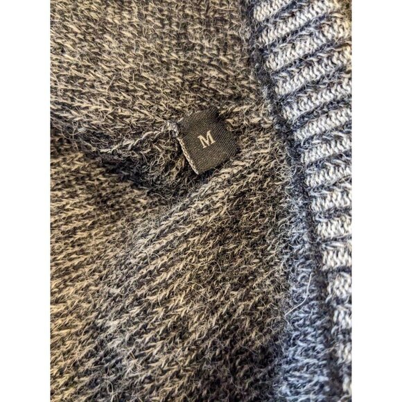Mens Medium Alpaca Blend Sweater Made In Peru Gray Super Soft Ribbed Hem Cuffs - Picture 3 of 4